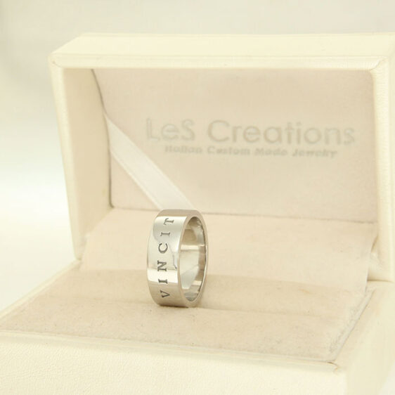 Premium White Paper Ring - Image 8