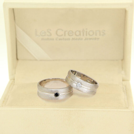 Black and White Ring - Image 5