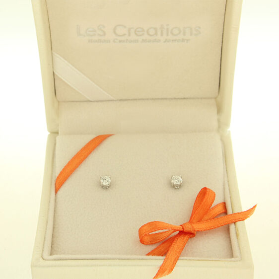 Point Earrings - Image 5