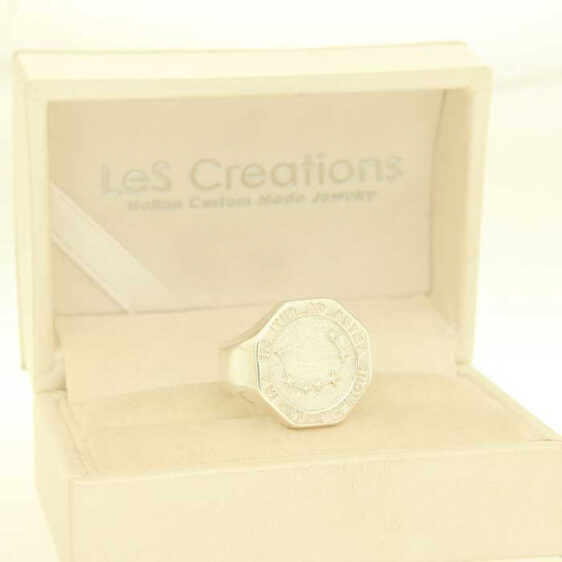 Ten Chevalier Ring - Image 4